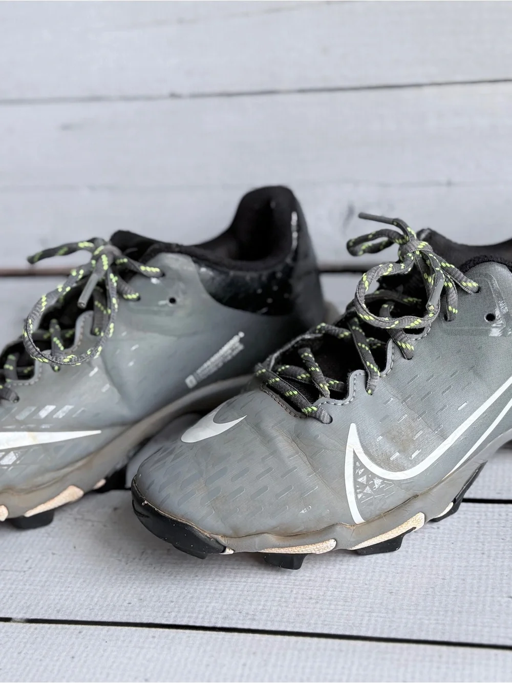 Nike Kids Gray and Black Sneakers with White Swoosh